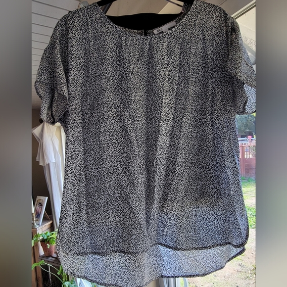 Women's pencil skirt and blouse. Size Med - Picture 3 of 4